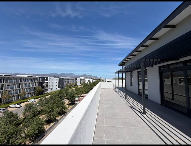 290M² OFFICE TO LET IN PAARDEVLEI